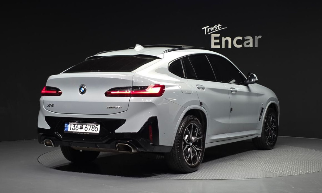 BMW X4 xDrive20i M Sport, 2023