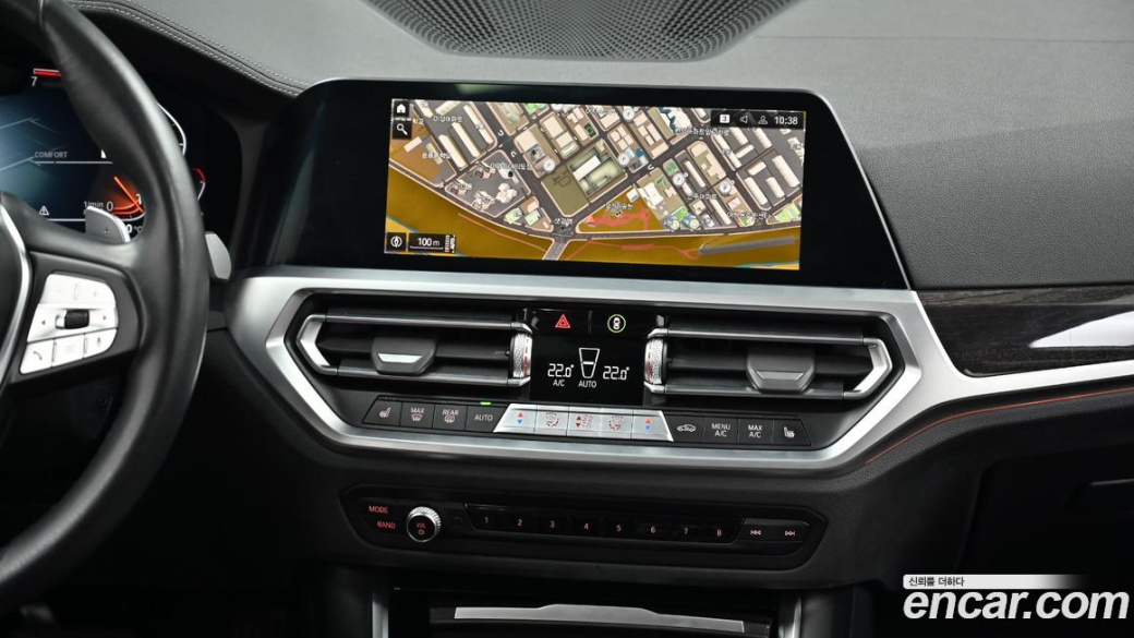 BMW 3-Series 320i Touring Luxury, 2022