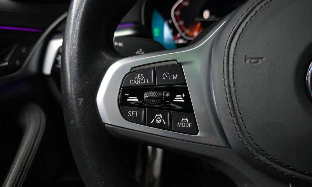 BMW 5-Series 520i M Sport, 2023