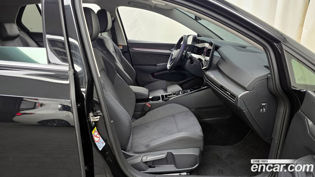 Volkswagen Golf 2.0 TDI Prestige, 2025