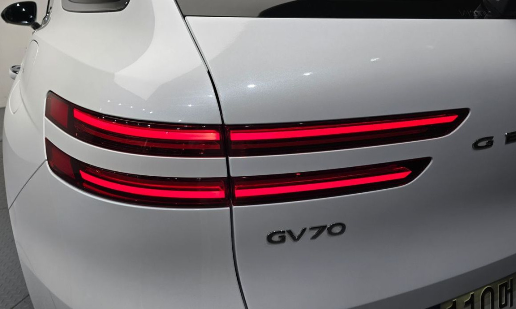 Genesis GV70 2.5T Gasoline 2WD, 2025