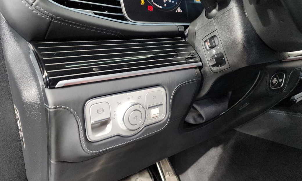 Mercedes-Benz GLS-Class Maybach GLS600 4MATIC, 2023