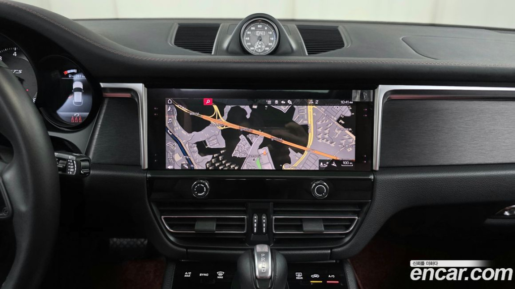 Porsche Macan 2.9 GTS, 2024