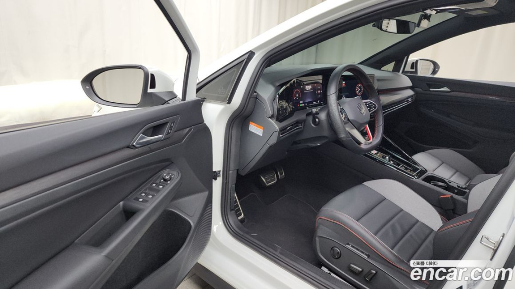 Volkswagen Golf 2.0 GTI, 2023
