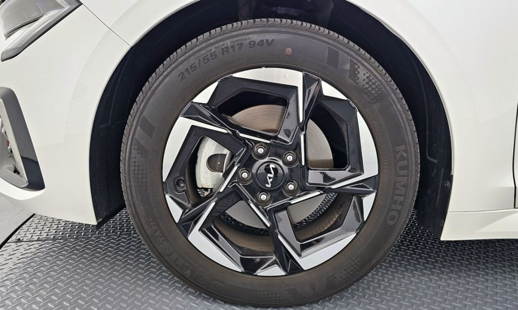 Kia K5 2.0, 2024