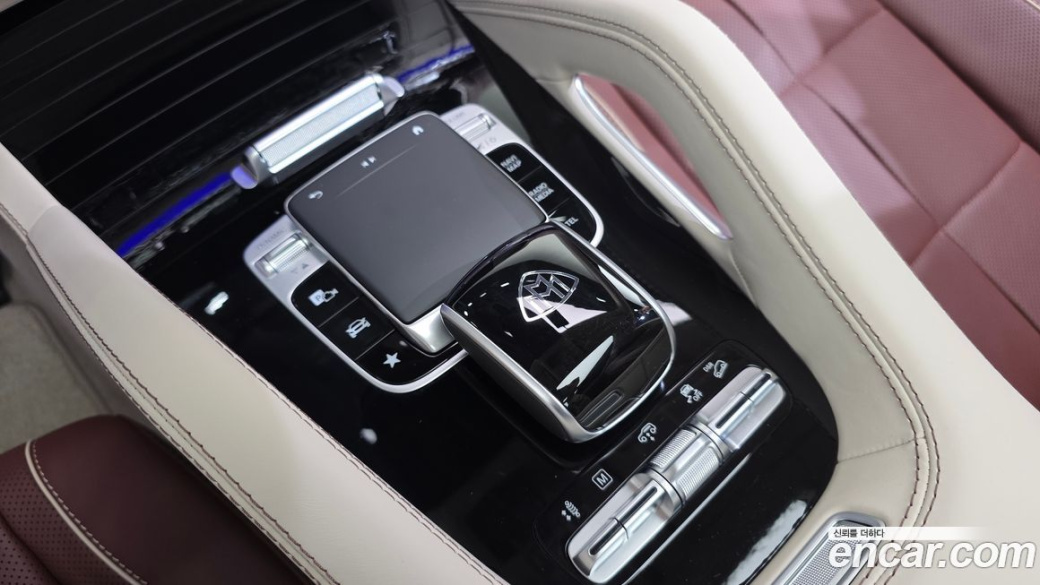 Mercedes-Benz GLS-Class Maybach GLS600 4MATIC, 2023