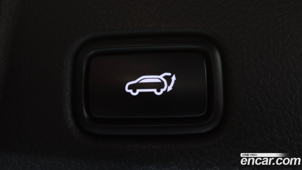 Kia Mohave Diesel 3.0 4WD 6-Seater, 2022
