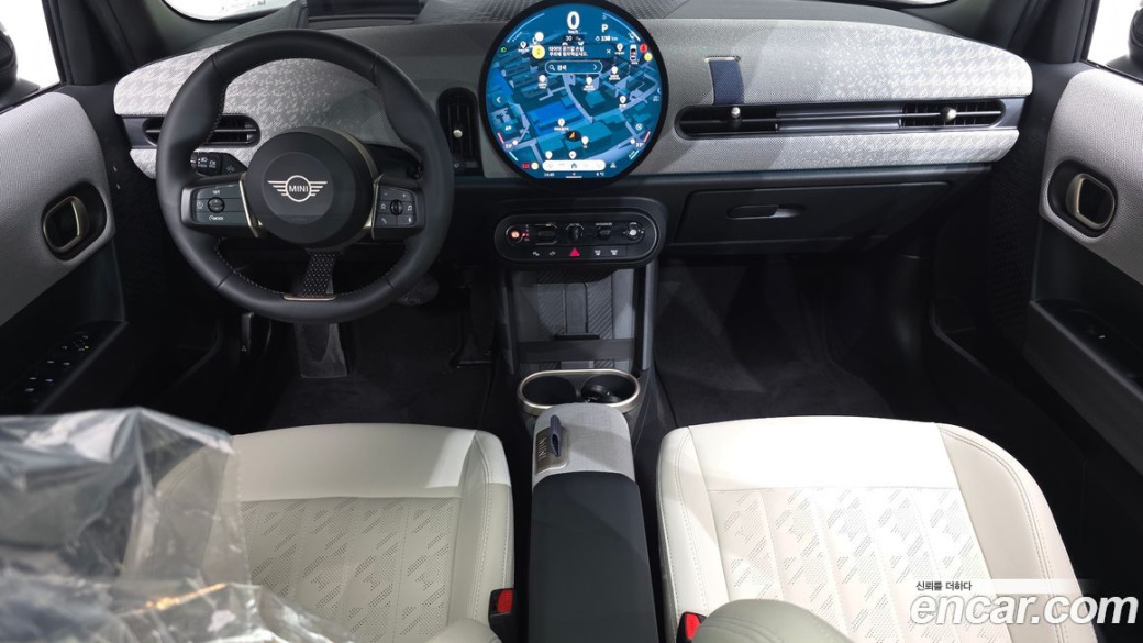 Mini Cooper 5 Door Favoured, 2025