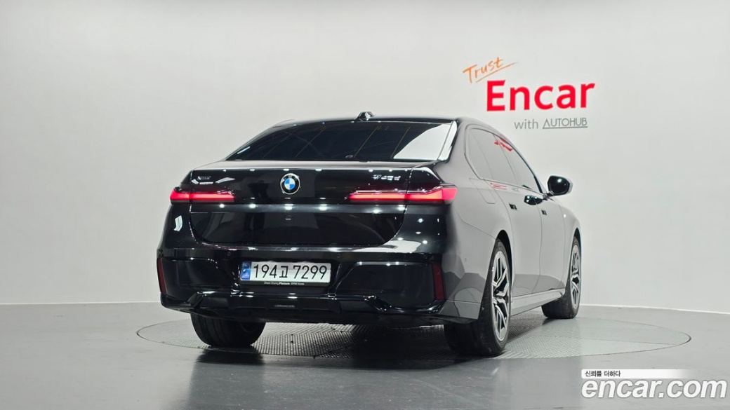 BMW 7-Series 740d xDrive M Sport, 2025