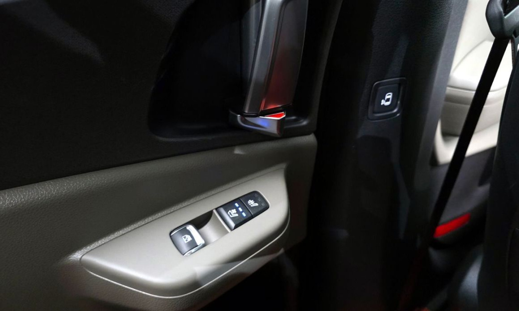 Kia Carnival 7-Seater Noblesse, 2025