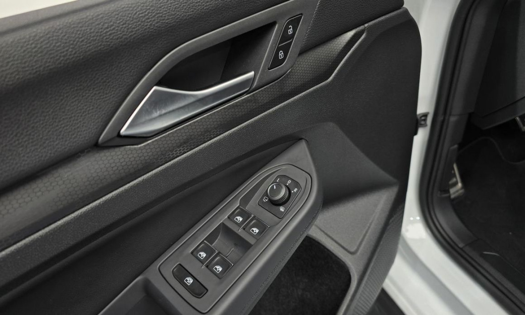 Volkswagen Golf 2.0 GTI, 2024