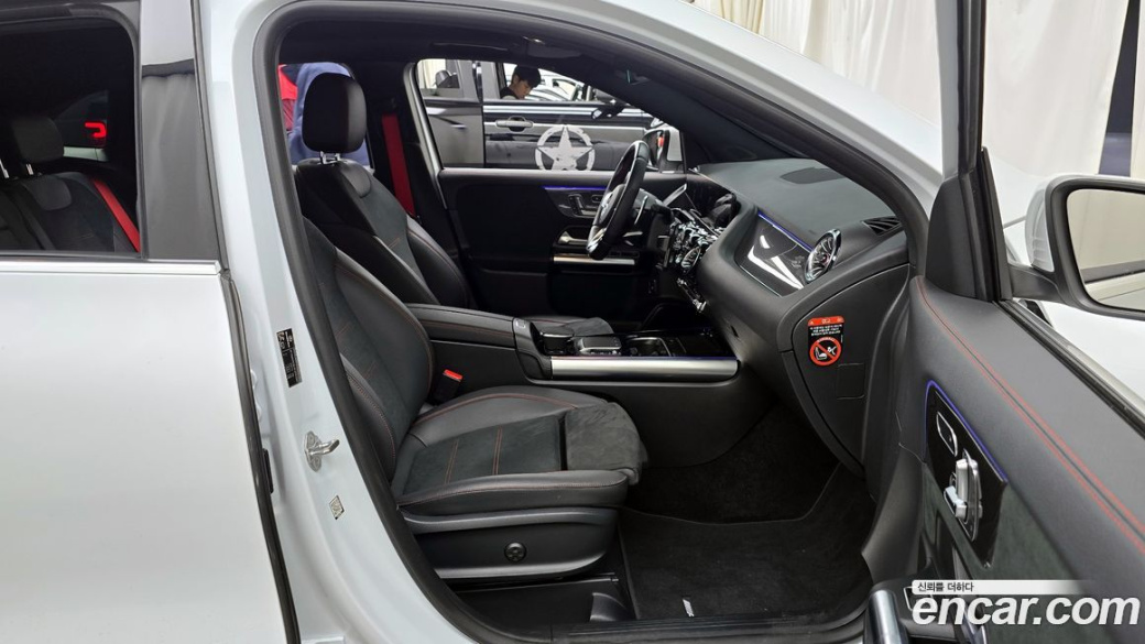 Mercedes-Benz GLA-Class GLA45 AMG 4MATIC+, 2023