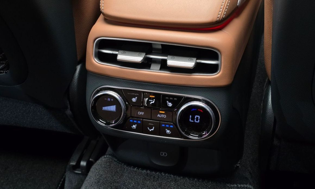 Genesis GV70 2.5T Gasoline 2WD, 2024
