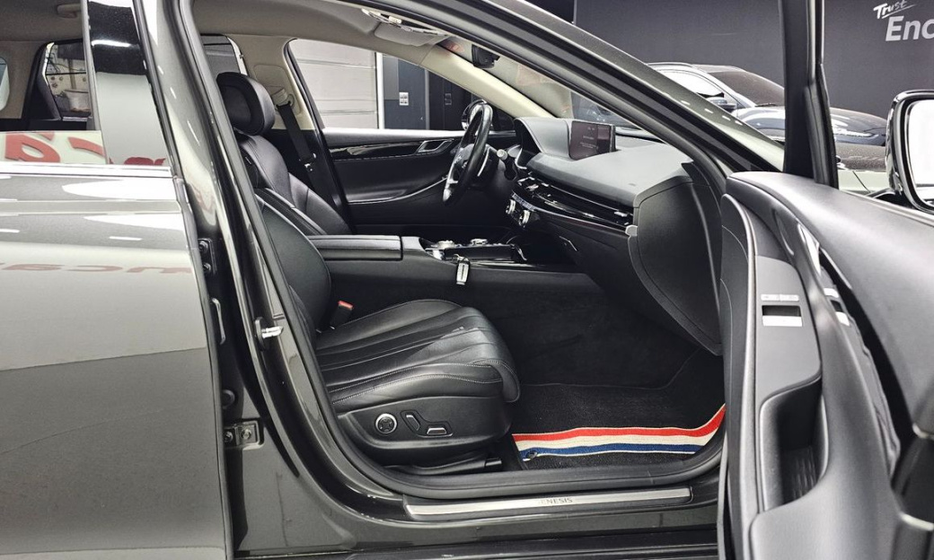 Genesis G80 Gasoline 2.5 Turbo AWD, 2023