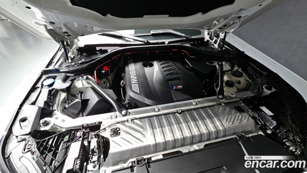 BMW X3 M50 Pro, 2025