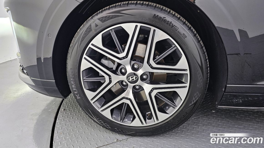 Hyundai Grandeur 2,5 Gasoline 2WD, 2025