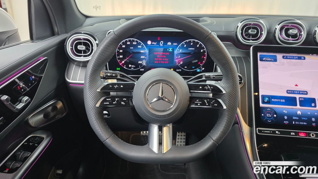 Mercedes-Benz GLC-Class GLC300 4MATIC AMG Line, 2026