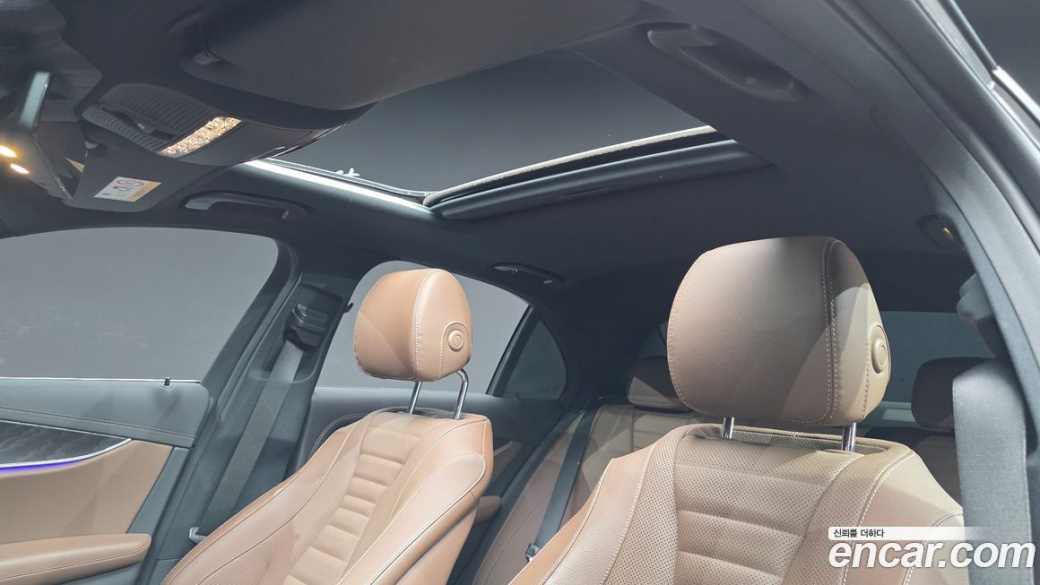 Mercedes-Benz E-Class E250 AMG Line, 2023