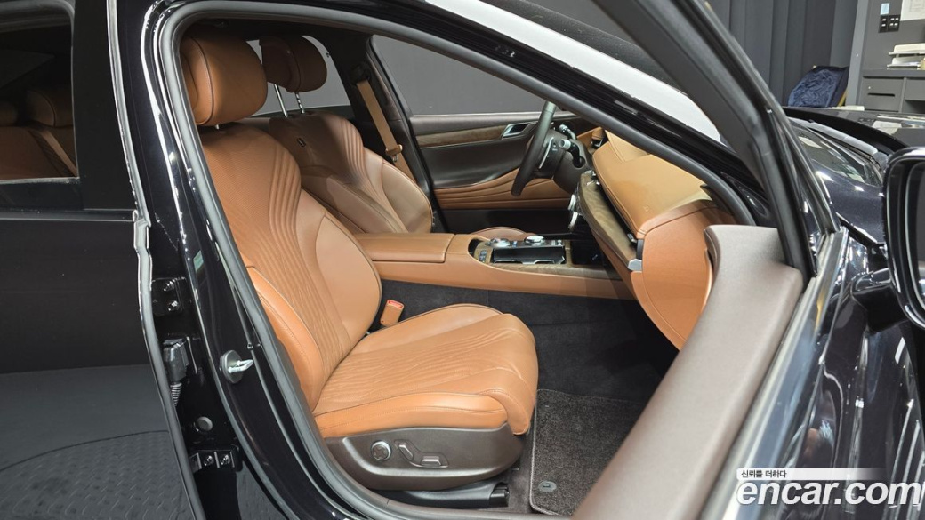 Genesis G80 Gasoline 2.5 Turbo AWD, 2024