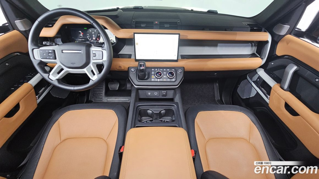 Land Rover Defender 130 D300 X-Dynamic HSE, 2024