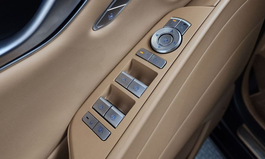 Genesis G80 Gasoline 2.5 Turbo 2WD, 2026