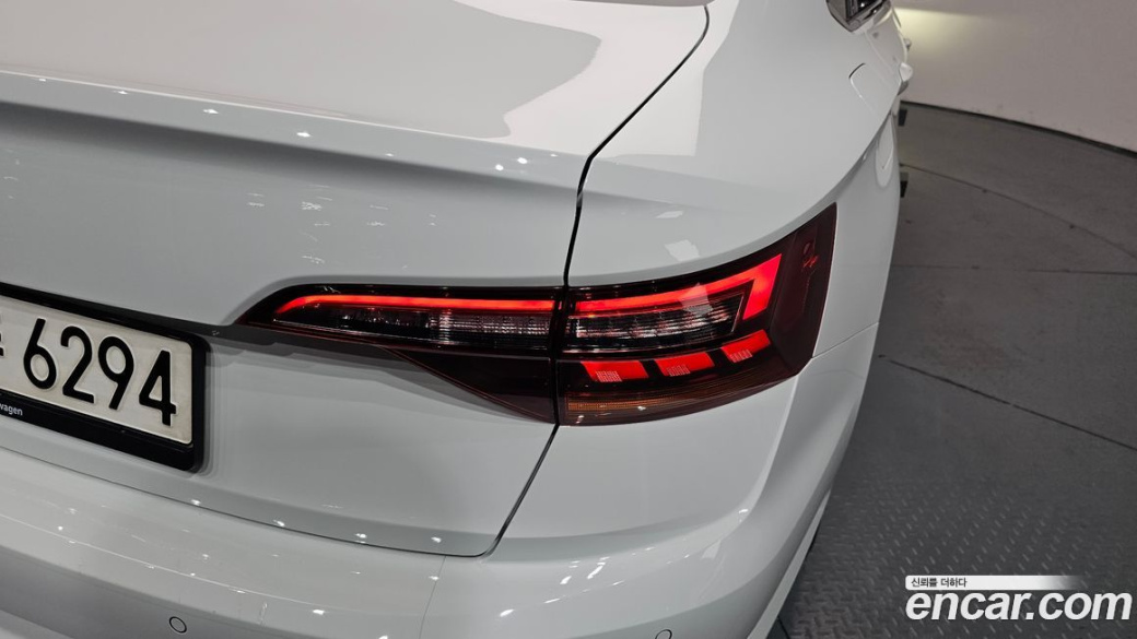 Volkswagen Jetta 1.4 TSI Prestige, 2021