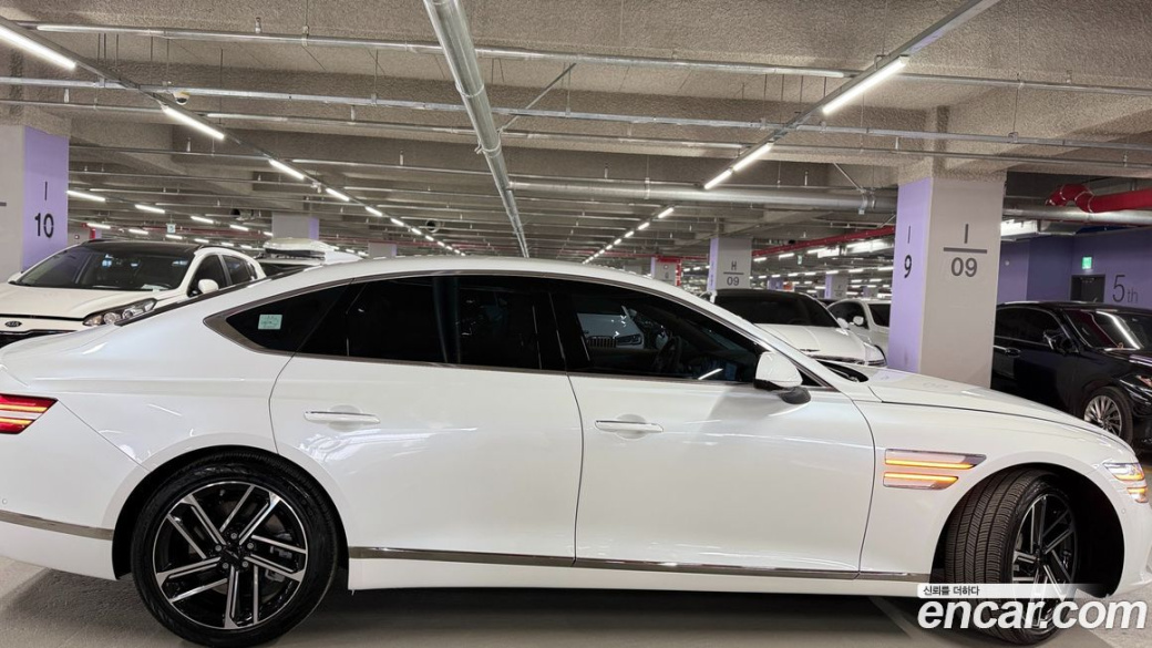 Genesis G80 Gasoline 2.5 Turbo AWD, 2026