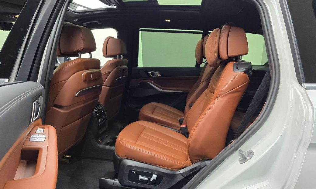 BMW X7 xDrive 40i M Sport 6STR, 2025