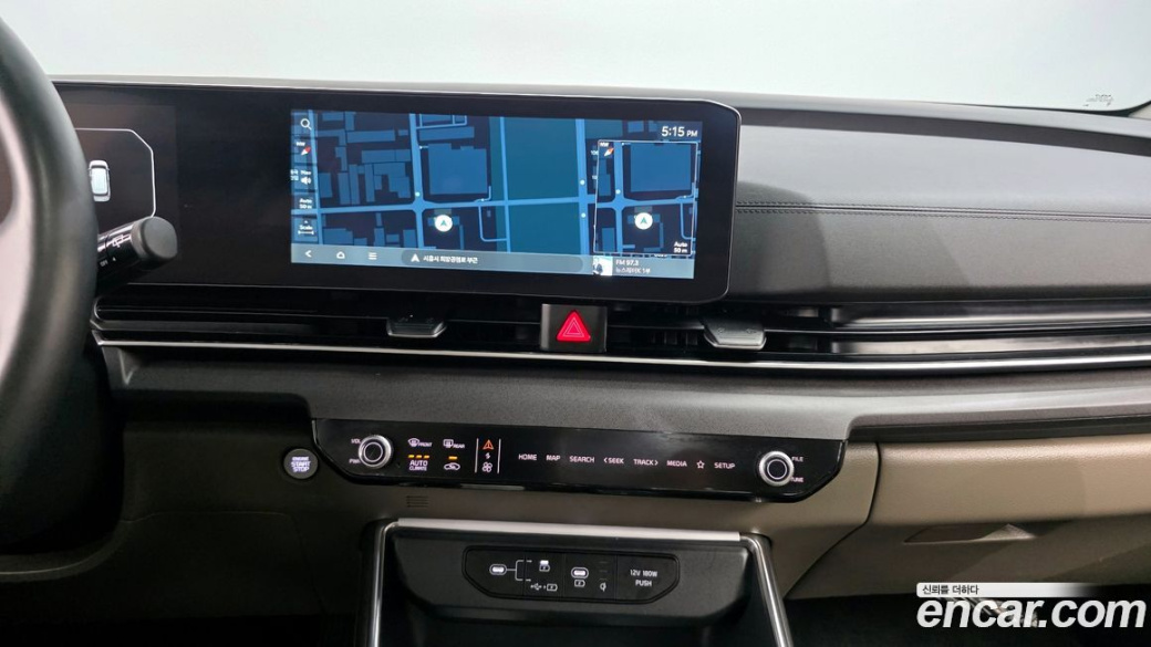 Kia Carnival 9-Seater Noblesse, 2025