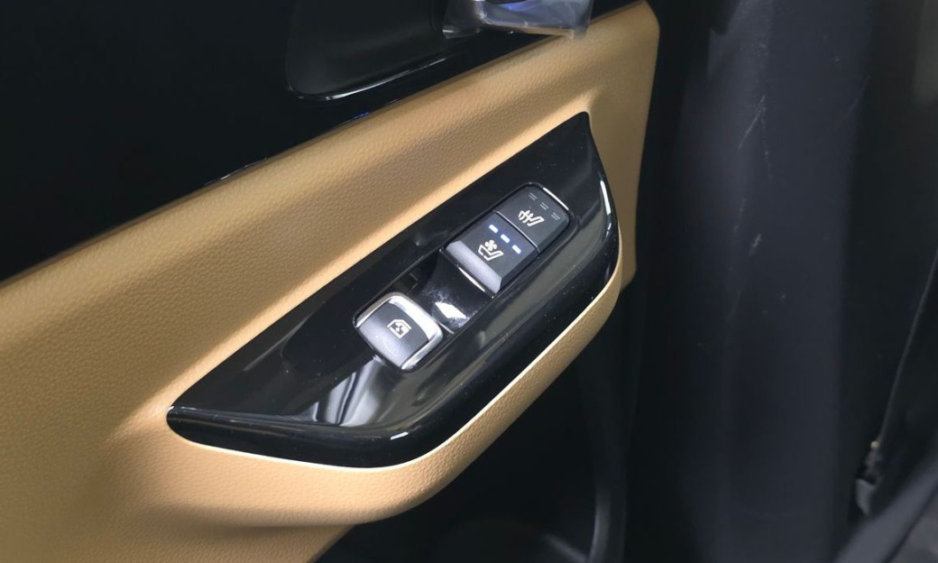 Kia Carnival 7-Seater Noblesse, 2022