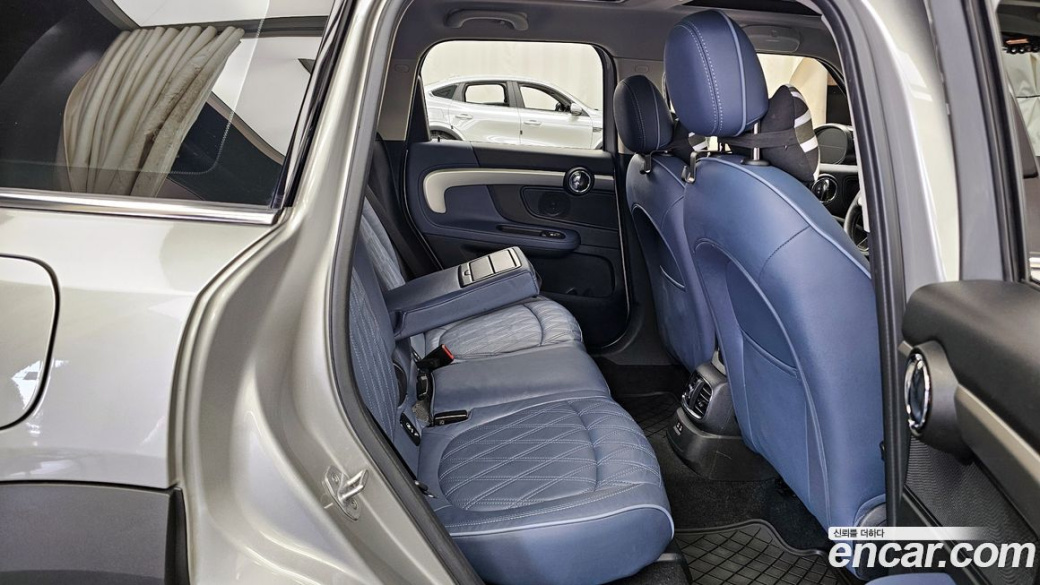 Mini Countryman ALL4 Classic Launch Pack, 2023