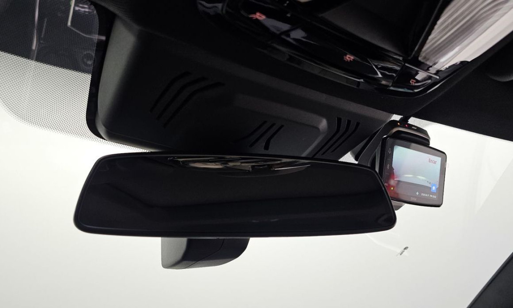 BMW 3-Series M340i Pro, 2025