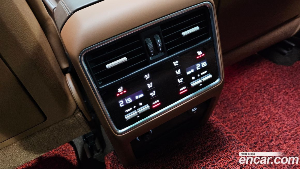 Porsche Cayenne 3.0 PLATINUM EDITION, 2023