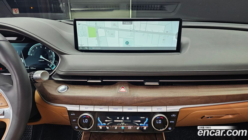 Genesis G80 Gasoline 2.5 Turbo AWD, 2024