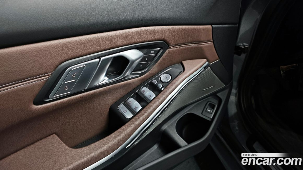 BMW 3-Series M340i Pro, 2025