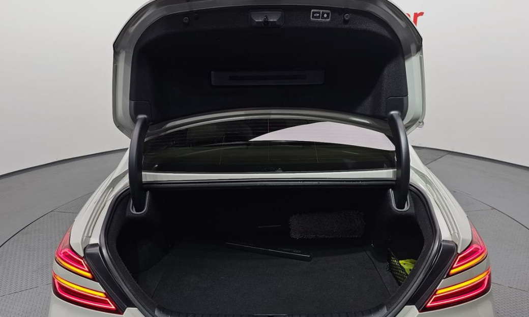 Genesis G70 Gasoline 2.5T 4WD, 2024