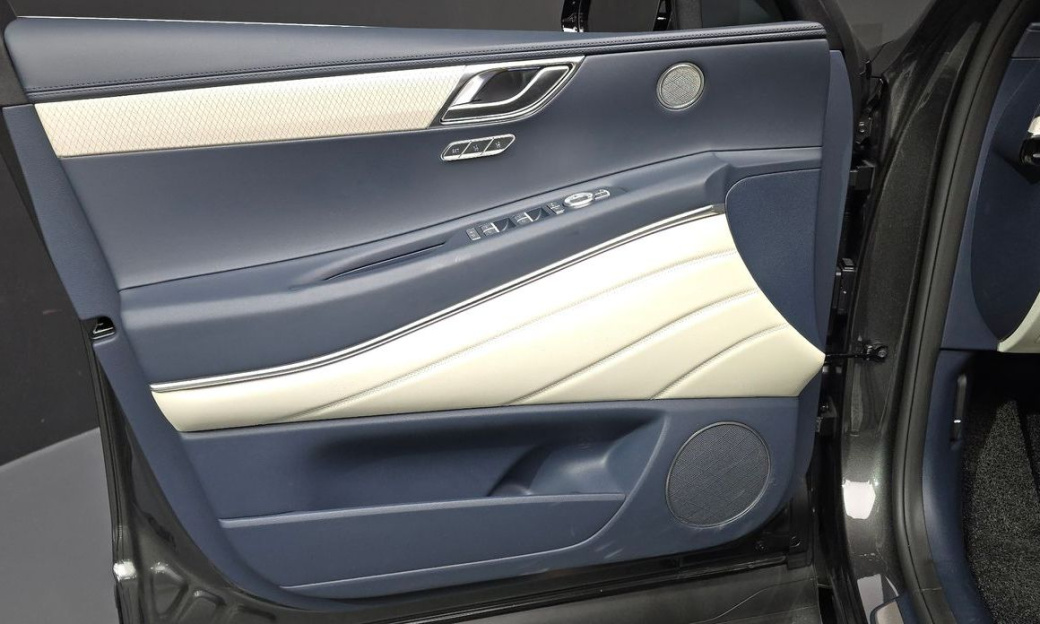 Genesis GV80 2.5T Gasoline AWD, 2025