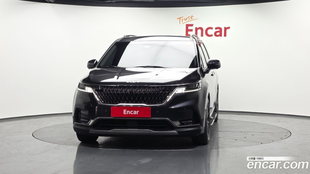 Kia Carnival 9-Seater Signature, 2022