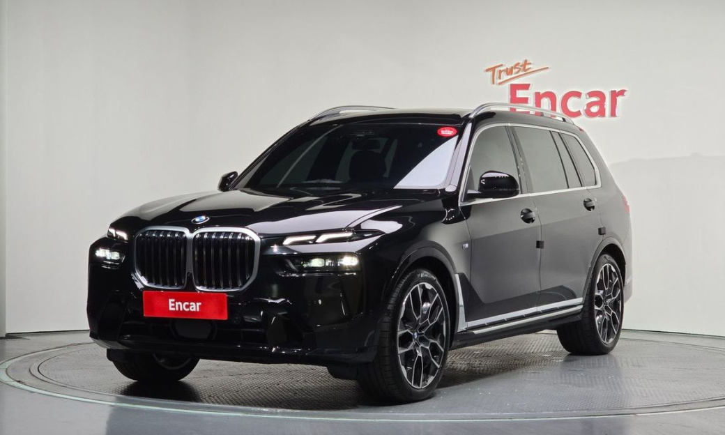 BMW X7 xDrive 40i M Sport 7STR, 2025