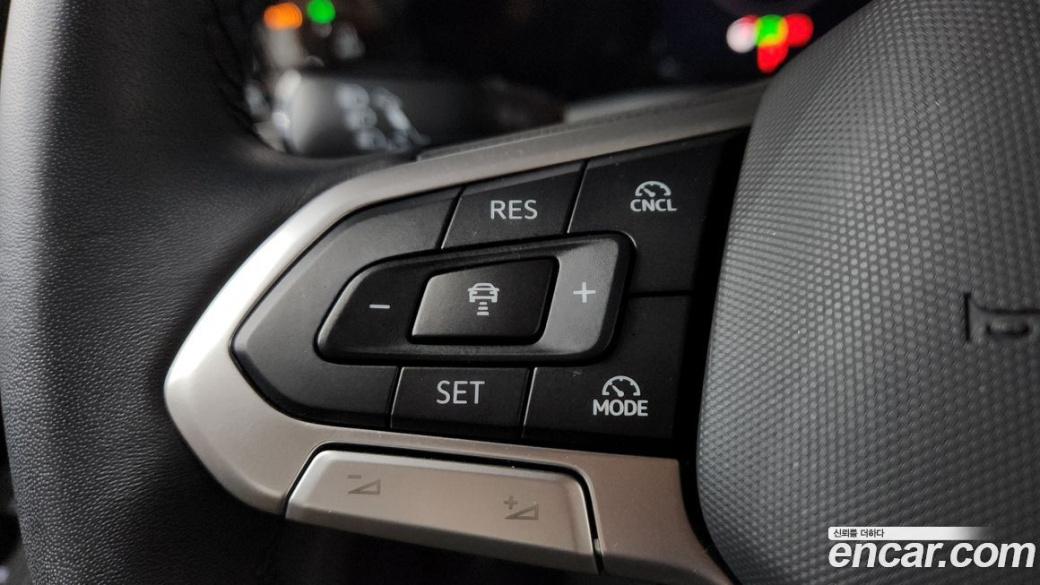Volkswagen Golf 2.0 TDI Prestige, 2025