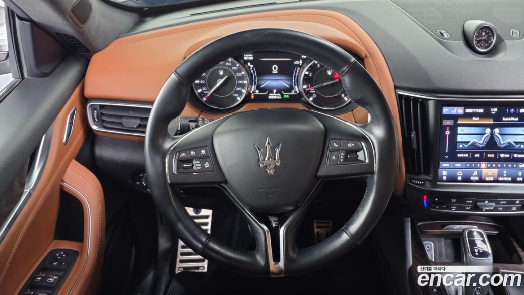Maserati Levante 2.0 GT AWD, 2022