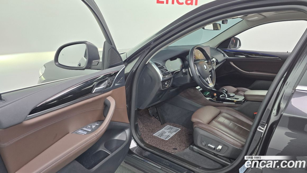 BMW X4 xDrive20i xLine, 2022