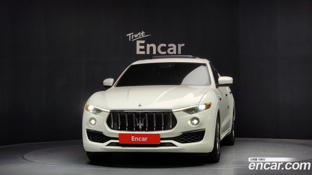 Maserati Levante 2.0 GT AWD, 2022