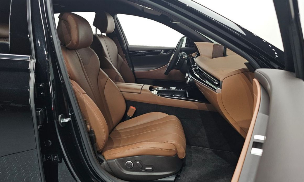 Genesis G80 Gasoline 2.5 Turbo AWD, 2024