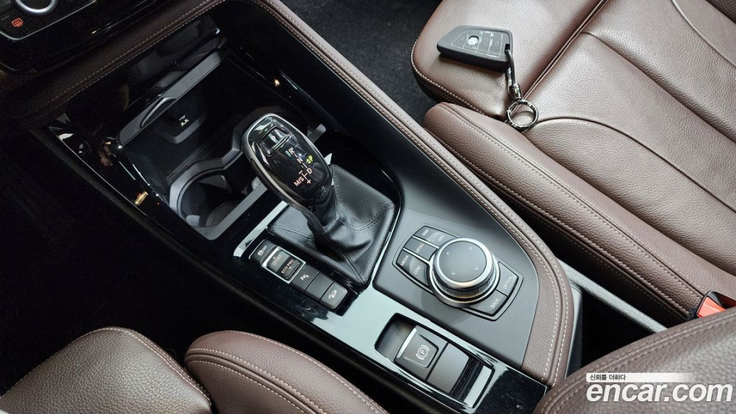 BMW X1 xDrive 20i M Sport, 2022