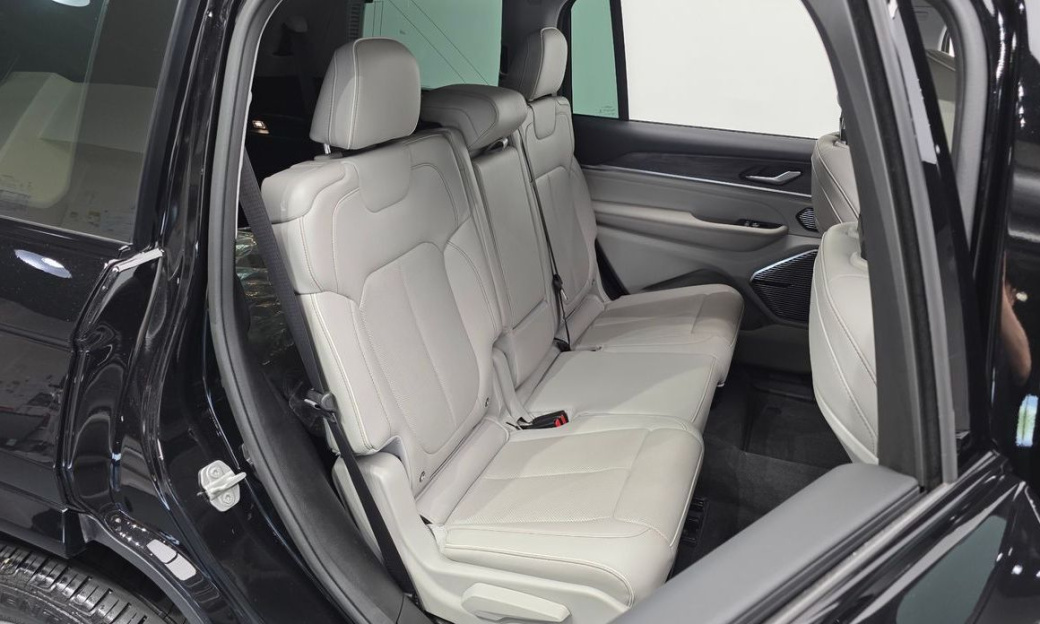Jeep Cherokee L 3.6 Overland, 2022