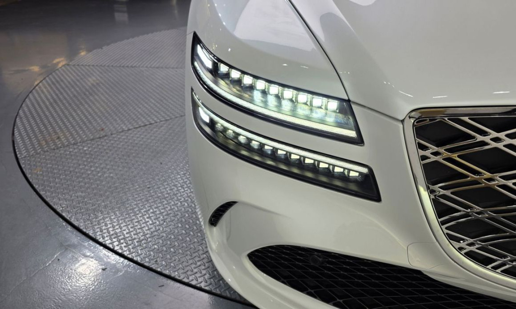 Genesis G80 Gasoline 2.5 Turbo AWD, 2025