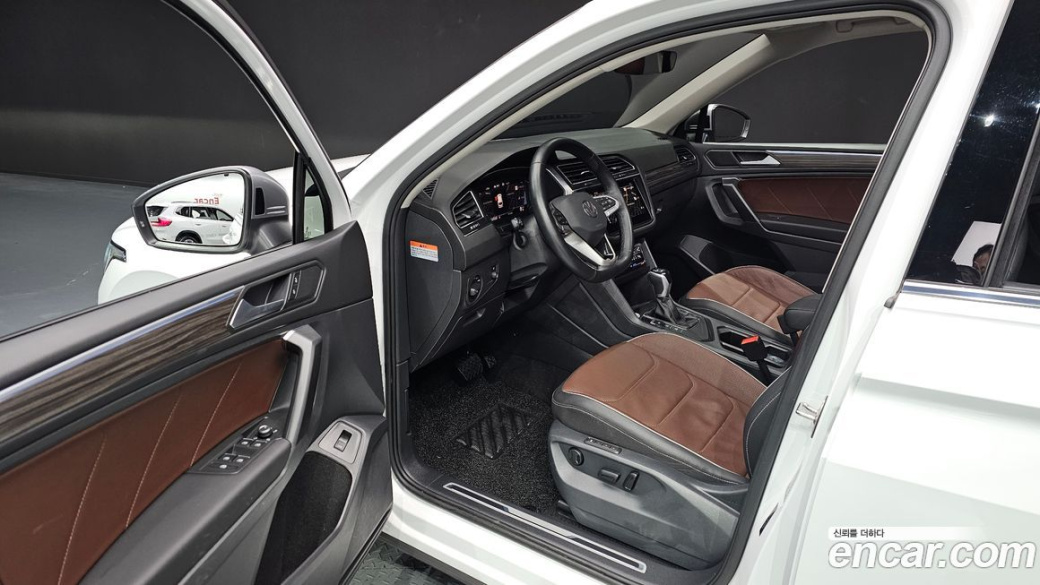 Volkswagen Tiguan 2.0 TSI Prestige, 2023