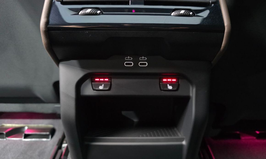 BMW 5-Series 520i M Sport, 2025