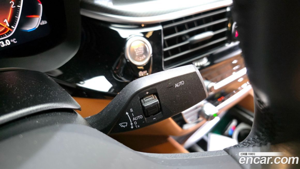 BMW 5-Series 520i M Sport, 2023